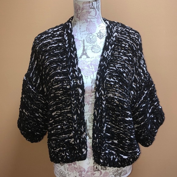 H&M Black Chunky Knit Soft Shrug Cardigan XS - Picture 1 of 7